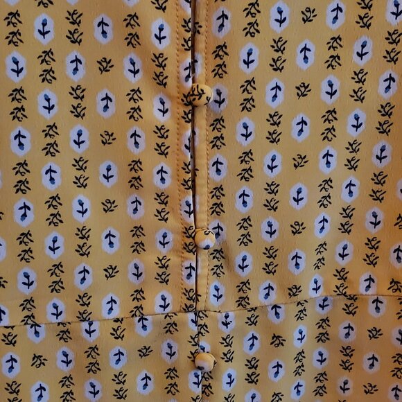 Bobeau V-Neck Yellow Floral Button-Down Dress - Picture 2 of 3